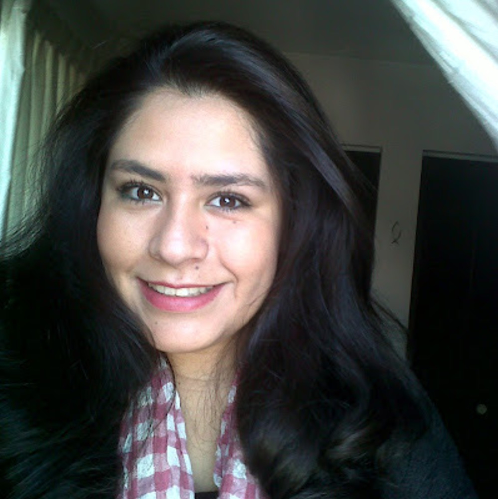 Meet your Posher, Isabel